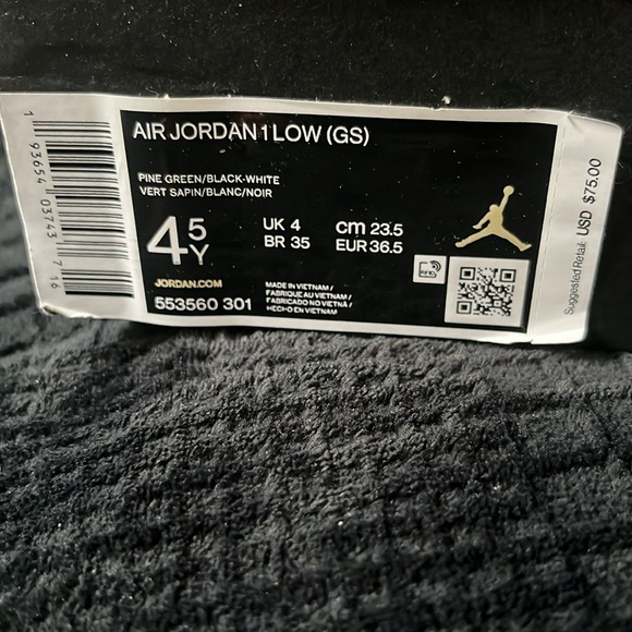 Pine Green Air Jordan 1 lows - Picture 3 of 6